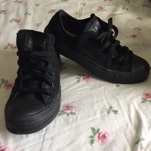 Converse - Picture 4 of 6